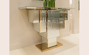 DECO GLASS CONSOLE