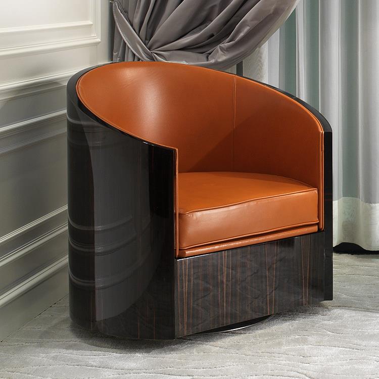 macassar-armchairs-leather-m.jpg