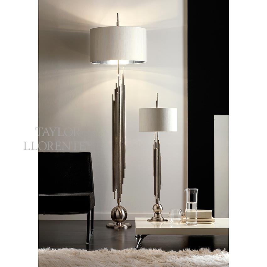sculptural-floor-lamp-silver-02.jpg