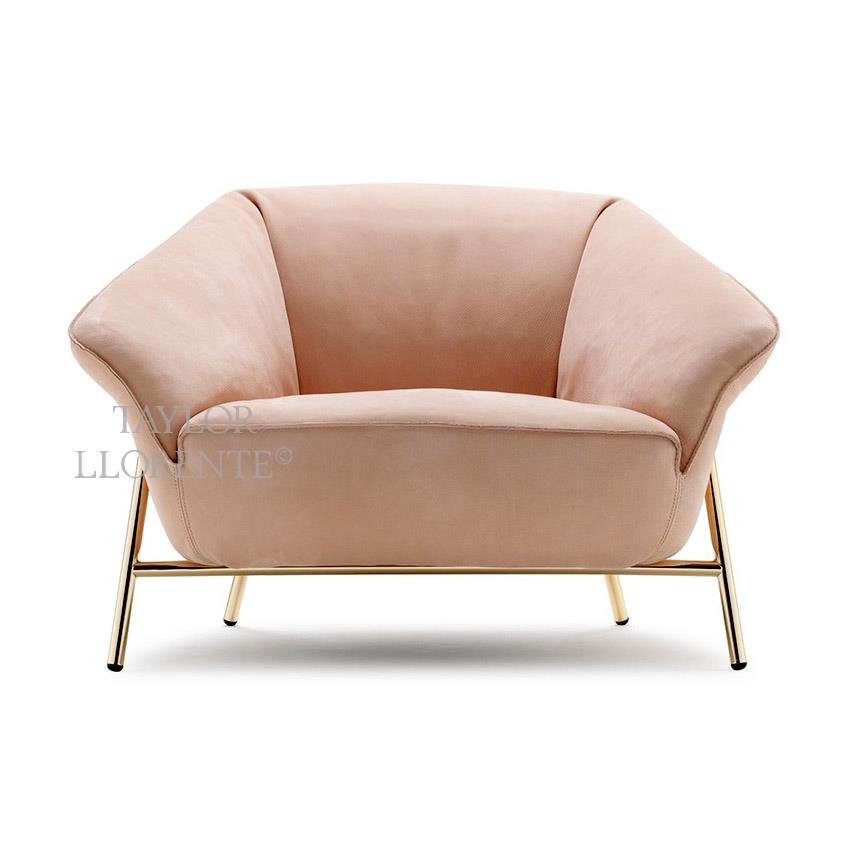 italian-leather-armchairs.jpg