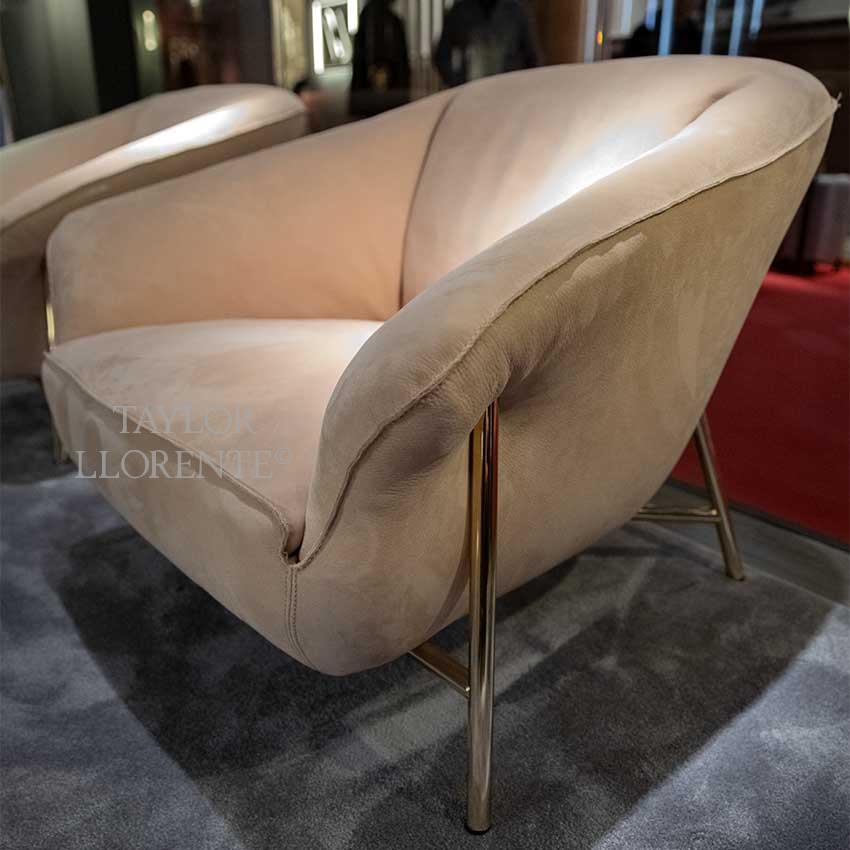 luxury-leather-armchair-01.jpg