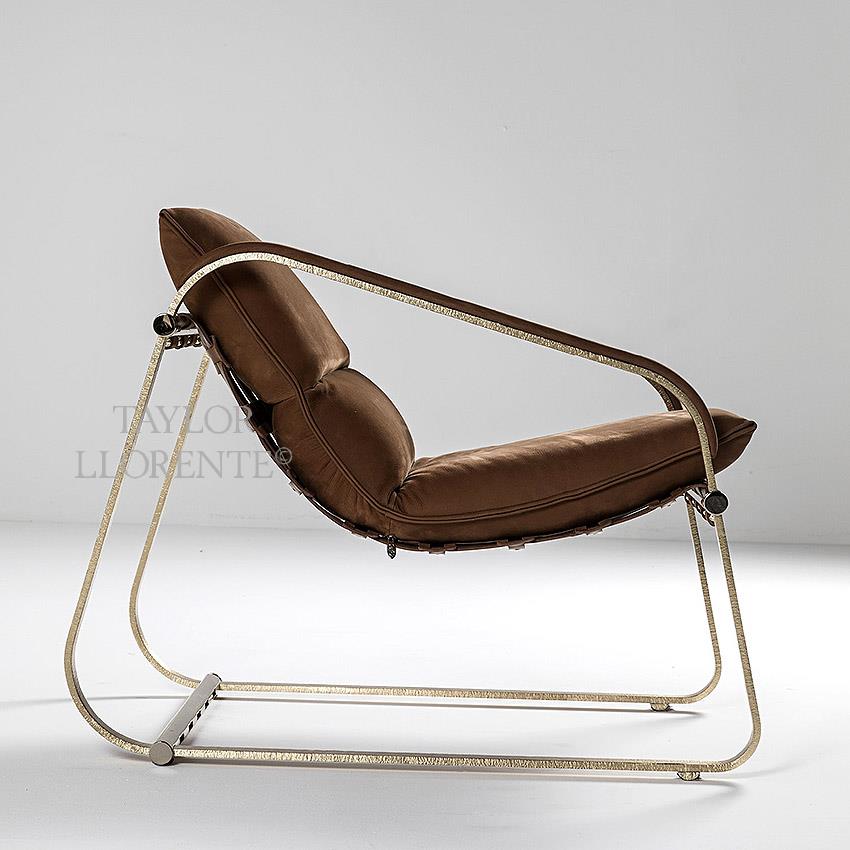 modern-sculptural-armchair-pro825-03.jpg