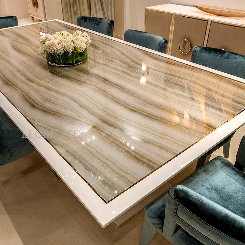 onyx-glass-dining-table-02.jpg
