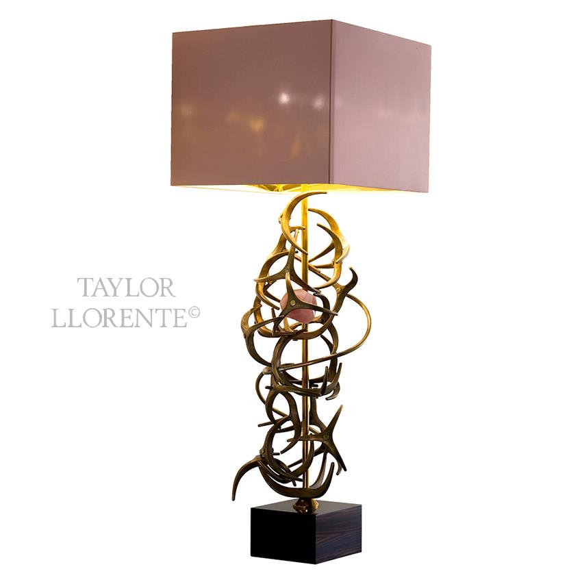 sculptural-bronze-table-lamp-pr321-02.jpg