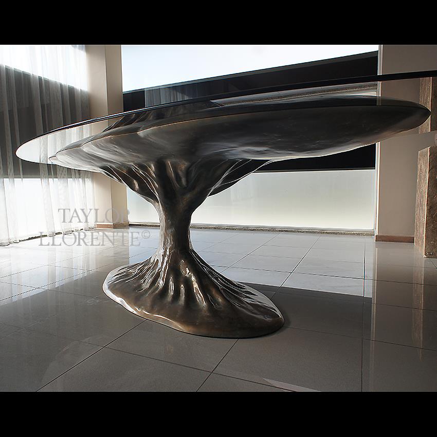 Sculptural design dining table with fiberglass frame