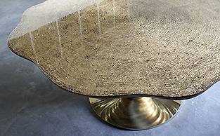 SCULPTURAL DINING TABLE WITH TEXTURED GOLD TOP