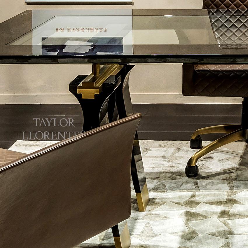 black-lacquered-desk-brass-d.jpg