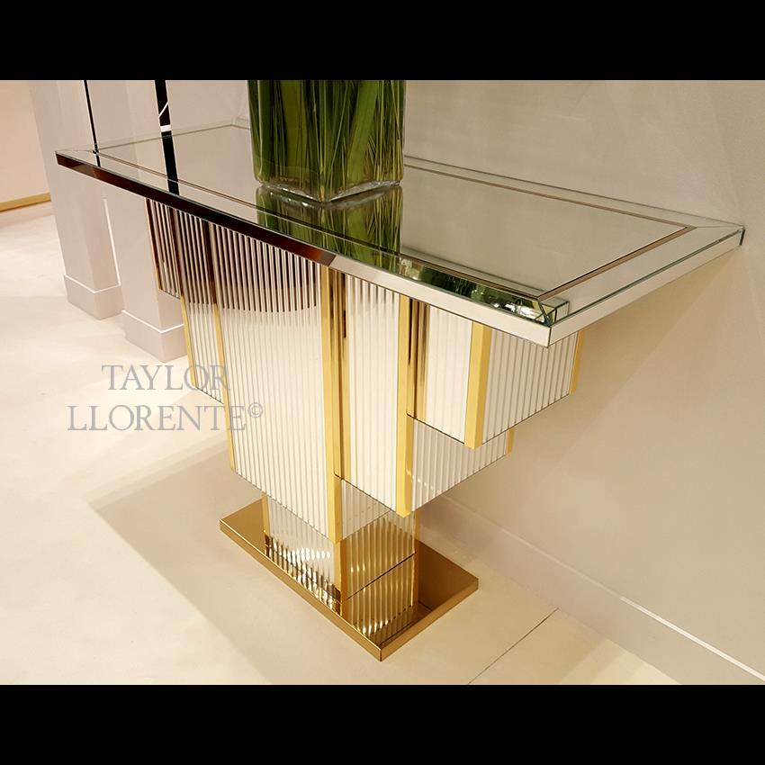deco-glass-console-02.jpg