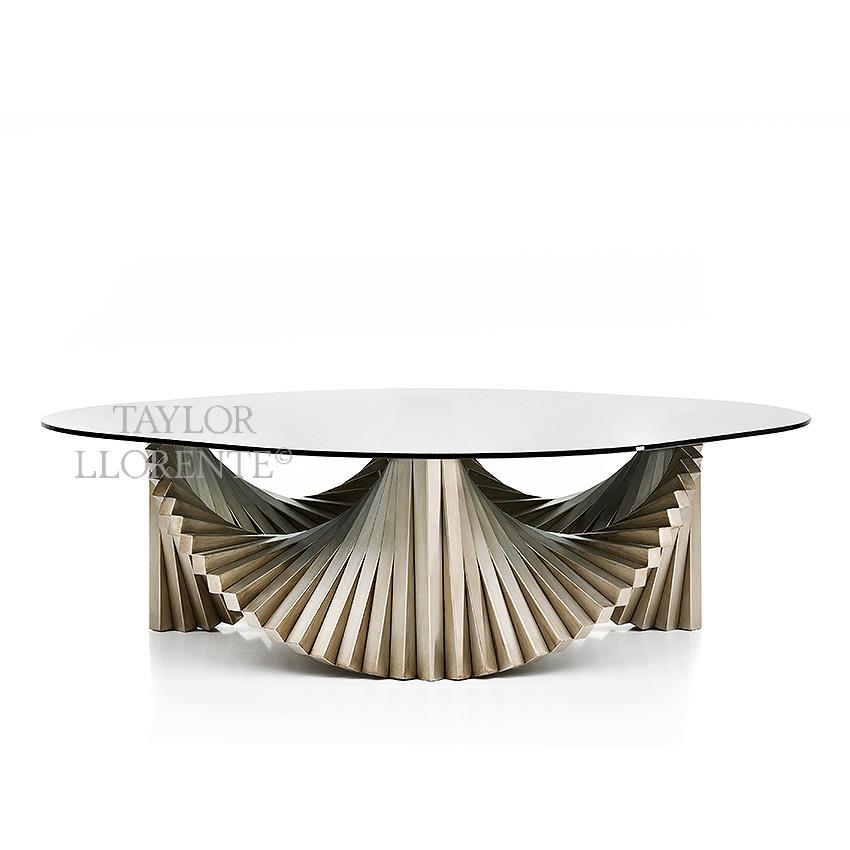 sculptuiral-table-platinum-02.jpg