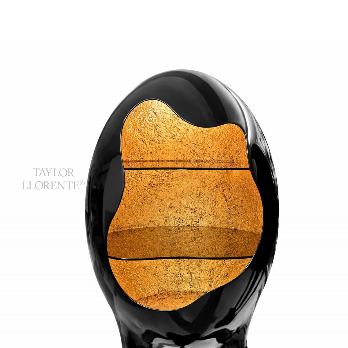 sculptural-display-cabinet-03.jpg