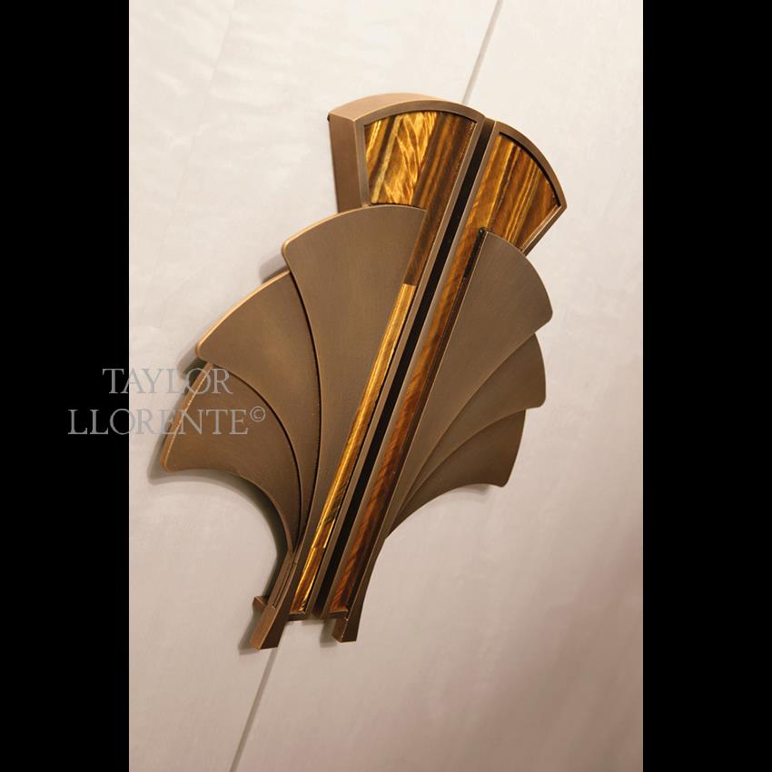 SL-display-cabinet-01-handle-detail.jpg